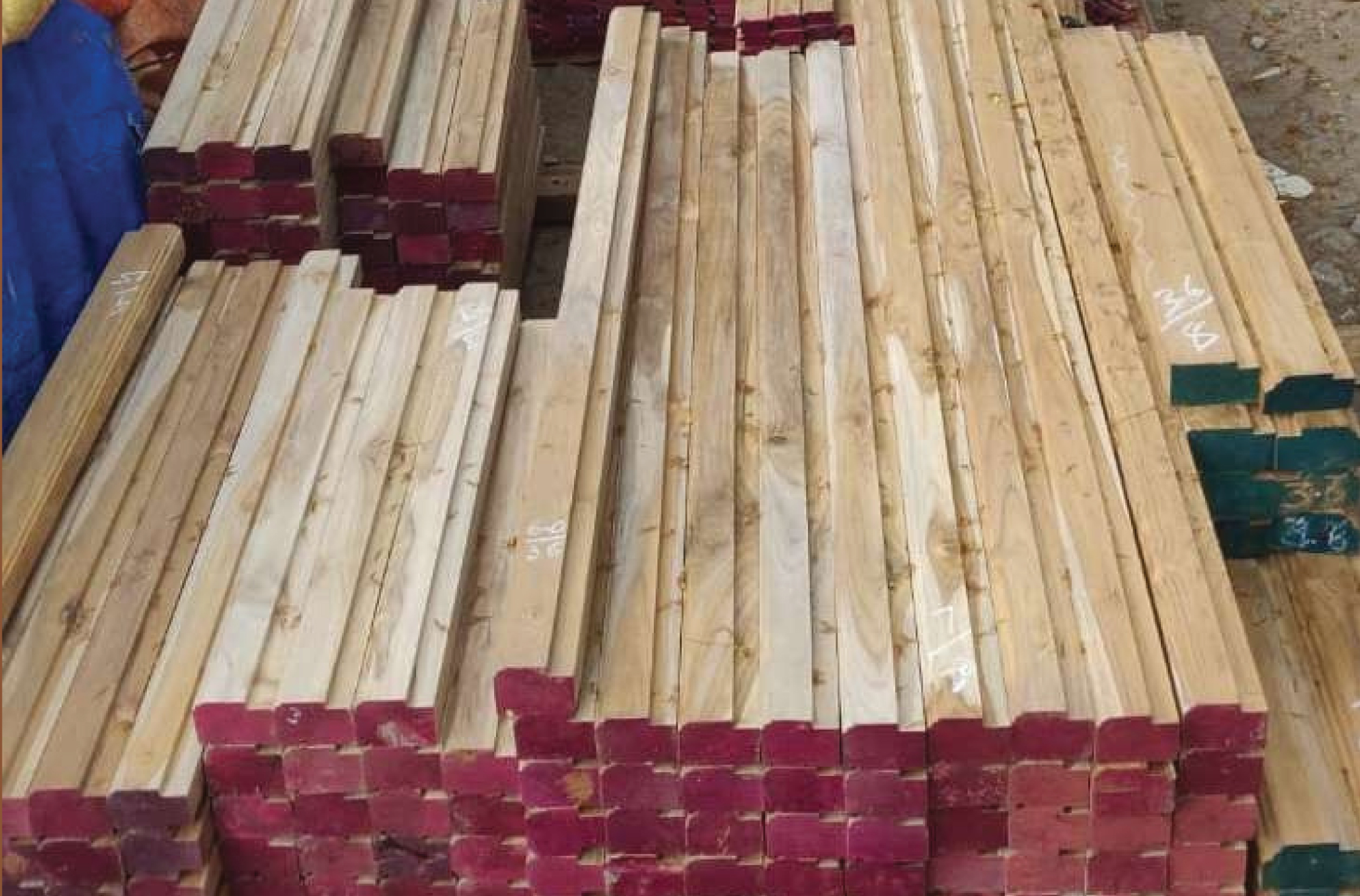 Round Logs